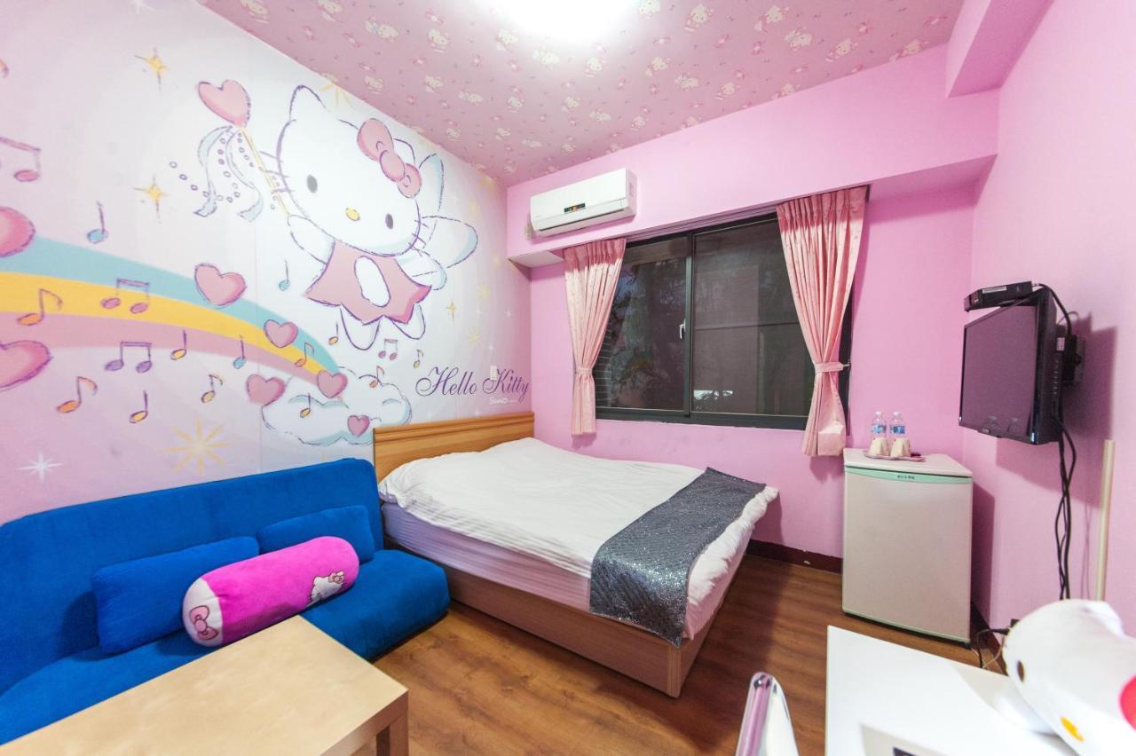 Fengjia Qing Su Homestay Taichung Exteriör bild